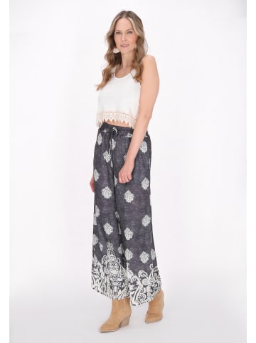 Women Pants in black