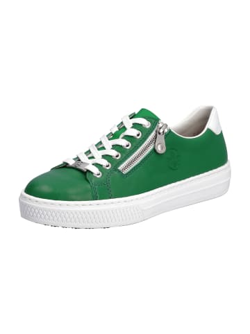 Sportliche Schnürschuhe in Grün
