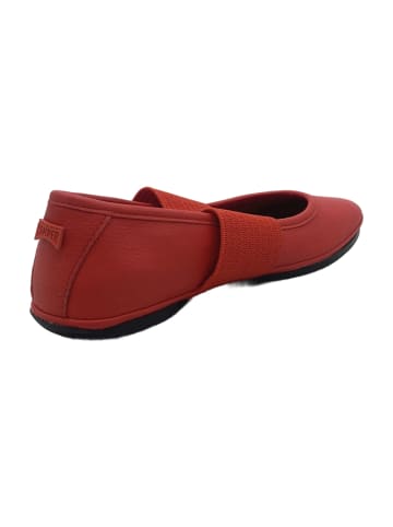 Ballerinas in Rot