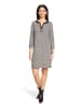 Betty Barclay Jerseykleid mit Eingrifftaschen in Weiß/Schwarz