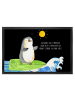 Mr. & Mrs. Panda Vorleger Pinguin Surfer mit Spruch in Schwarz