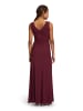 Vera Mont Abendkleid mit V-Ausschnitt in Deep Wine