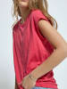 minus T-Shirt in Teaberry Pink