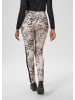 MADELEINE Slimline-Hose mit abstraktem Print und Zierstreifen in schwarz / multicolor