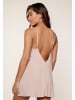Linga Dore mit V-Rücke Kleid in Blush
