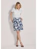 MADELEINE Leinen-Bermuda mit Unikat-Print in weiß / rauchblau