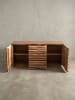 KADIMA DESIGN Sideboard Schrank | Akazie, 160x75x43cm, Schubladen, Baumkante
