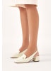 Kazar Pumps in Creme