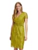 Vera Mont Spitzenkleid figurbetont in Peridot Green