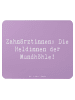 Mr. & Mrs. Panda Mauspad Spruch Zahnärztin Heldin mit Spruch in Lavendeltraum