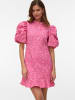 Vero Moda Kleid in Azalea Pink