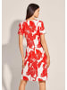 MADELEINE Kleid in Wickel-Optik mit großem Blütenprint in koralle / creme