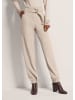 MADELEINE Lässige Damenhose mit Gürtel und Gummisaum in perlweiß