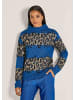 MADELEINE Leo-Design Pullover mit Stehkragen in royalblau / multicolor