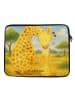 Mr. & Mrs. Panda Laptop Tasche Giraffe Kind Design ohne Spruch in Weiß