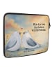 Mr. & Mrs. Panda Laptop Bag Turteltauben Liebe Design mit Spruch in Weiß