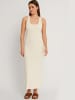 Vila Legeres Geripptes Maxikleid mit Racerback und Knotendetail in Creme