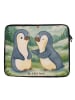 Mr. & Mrs. Panda Laptop Tasche Pinguine trösten Design ohne Spruch in Weiß