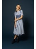 Berwin Dirndl mit gestreiftem Rock und Leinenoberteil