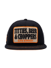 King Kerosin King Kerosin Flatbrim Cap Titties, Beer & Choppers in schwarz