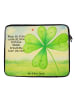 Mr. & Mrs. Panda Laptop Tasche Blume Kleeblatt Design mit Spruch in Weiß