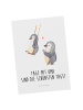Mr. & Mrs. Panda Postkarte Pinguin Oma schaukeln mit Spruch in Weiß