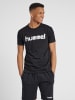 Hummel Logo T-Shirt Sport Kurzarm Rundhals Shirt aus Baumwolle HMLGO in Schwarz