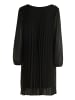 BETTY & CO Chiffonkleid mit Plissee in Schwarz