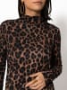SASSYCLASSY Langarmshirt im Leo-Print in Braun