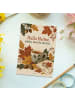 Mr. & Mrs. Panda Postkarte Blatt herbstlich Design mit Spruch in Weiß