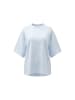 hoona Women T-Shirt in Light Blue