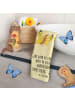 Mr. & Mrs. Panda Handtuch Raupe Schmetterling mit Spruch in Gelb Pastell