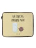 Mr. & Mrs. Panda Laptop Tasche Milch Keks mit Spruch in Gelb Pastell