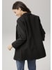 Laura Scott Longblazer in schwarz