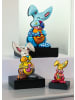 Goebel Figur " Romero Britto Blue Rabbit " in Bunt