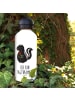 Mr. & Mrs. Panda Kindertrinkflasche Stinktier Blume mit Spruch in Weiß