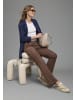 Laura Scott Lederimitathose in braun