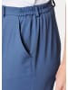 GOLDNER Kurzgröße:  Sportive Hose Carla aus Satin in schieferblau