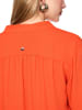 MARC CAIN COLLECTIONS Fließende Bluse mit Schmuckknopf in Tigerlily