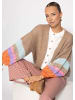 SASSYCLASSY Cardigan mit bunten Statement-Ärmeln in Beige