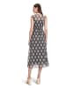 CARTOON Midikleid ohne Arm in Schwarz/Weiß