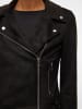 Vero Moda Stylische Bikerjacke mit Reißverschlusstaschen und Nieten. in Schwarz