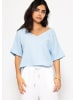 SASSYCLASSY Musselin Shirt mit V-Ausschnitt in Hellbau