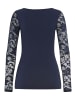 Laura Scott Spitzenshirt in marine