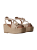 Emilie Karston Napolie-Sandalen aus Leder mit Keilabsatz Beige