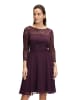 Vera Mont Abendkleid mit Spitze in Shiny Aubergine