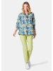 GOLDNER Kurzgröße:  Moderne Druckbluse in legerer Form in weiß / marine / gemustert