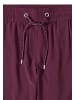 Cecil Hose in mulberry red
