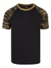 Urban Classics T-Shirts in blk/woodcamo