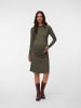 mama licious Kleid in Grape Leaf 1